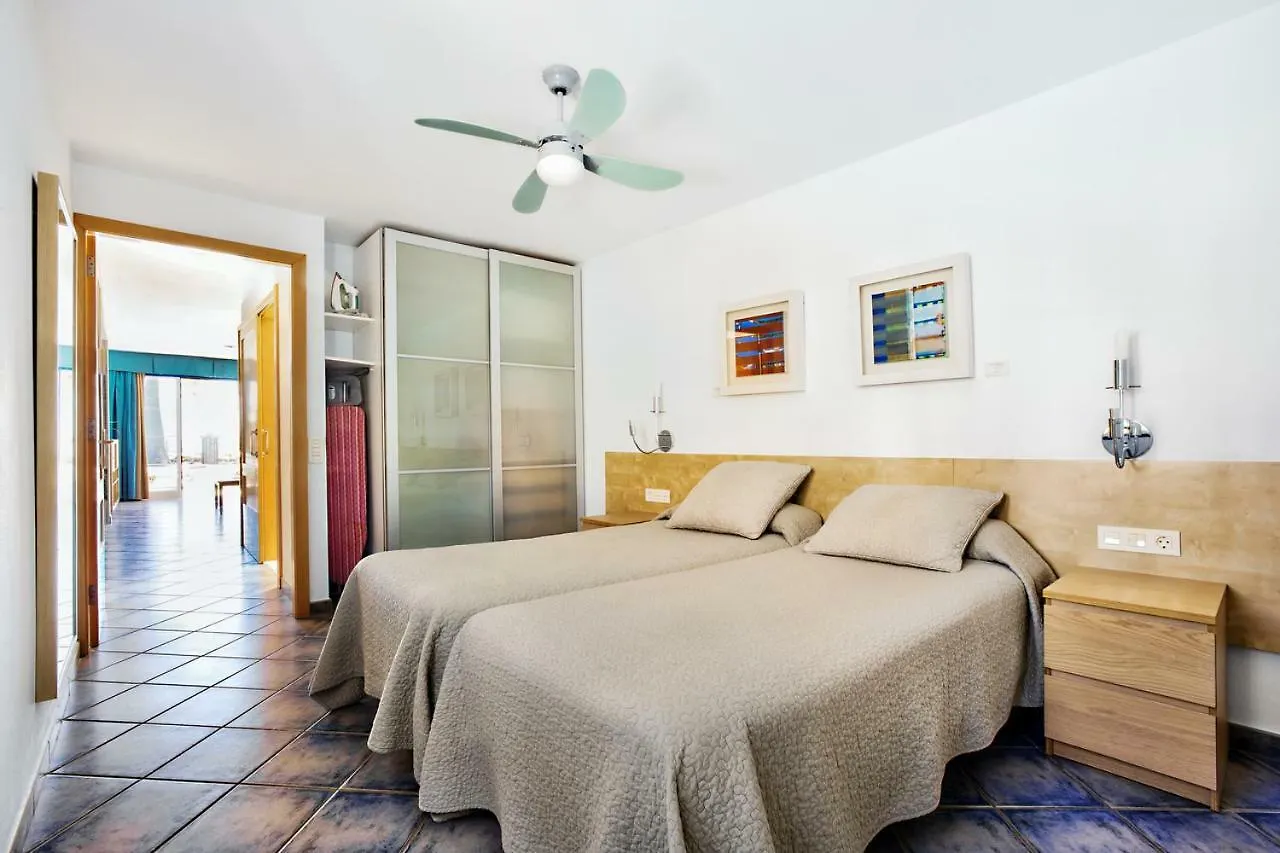 Aparthotel Nautilus Lanzarote Puerto del Carmen  Puerto del Carmen (Lanzarote)